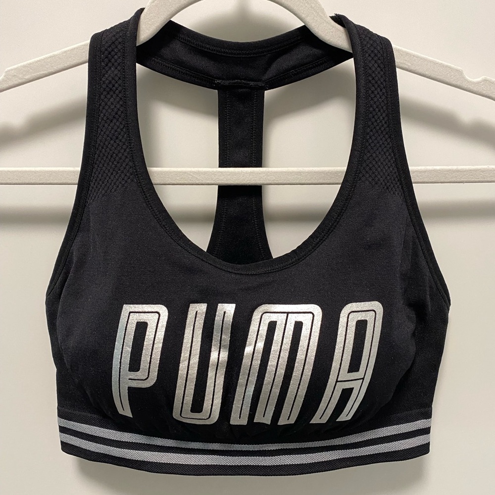 NICE *PUMA* LOGO SPORT BRA! Size Large